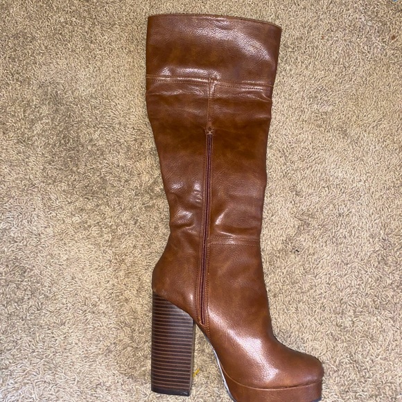 Call if Spring Leather Boots - Picture 2 of 5